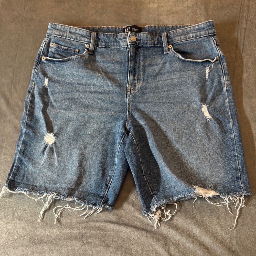 Gap Womens Bermuda Shorts Jorts 16 Blue Distressed Raw Hem Casual Summer Denim